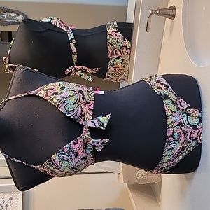 VS bikini